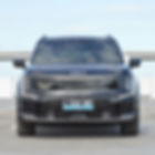 Digital Tiger Nose dengan small cube headlamps dan adaptive LED Headlights.