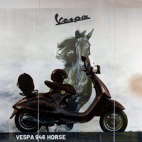Vespa 946 Horse Resmi Hadir di Indonesia, Tawarkan Sentuhan Eksklusif Bertema Tahun Kuda