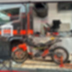 Baik Bonero Racing Team maupun HMS95 Sekar Anom sama-sama menggandeng mekanik BG78 Bengkel.