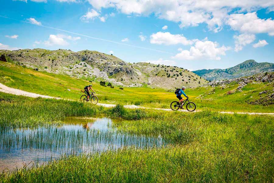 Una nueva ruta para ciclistas recorre 8 países europeos