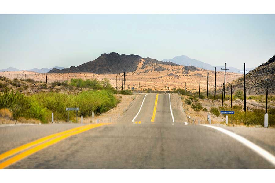 Carretera a Puerto Peñasco, Sonora. Por: Cheryl Evans