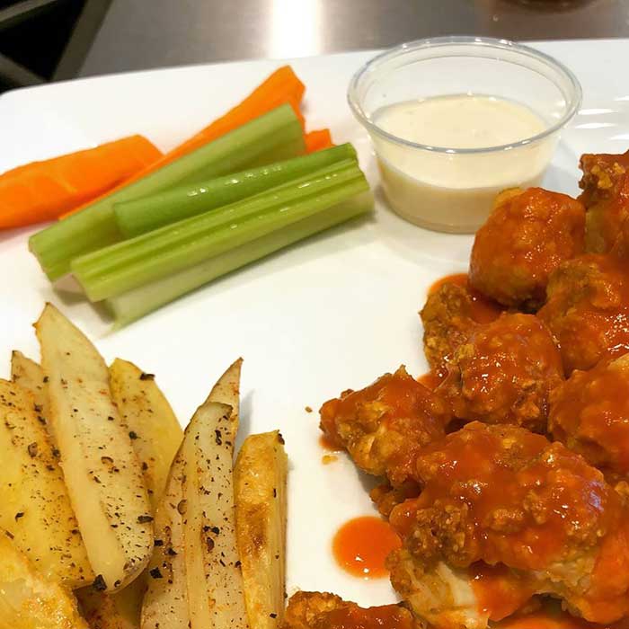 boneless veganos erasmo fierro esquer food and beverage lab