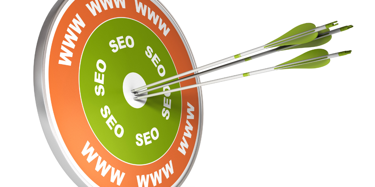 Three arrows hitting a target with the letters 'www' and 'SEO' written on it