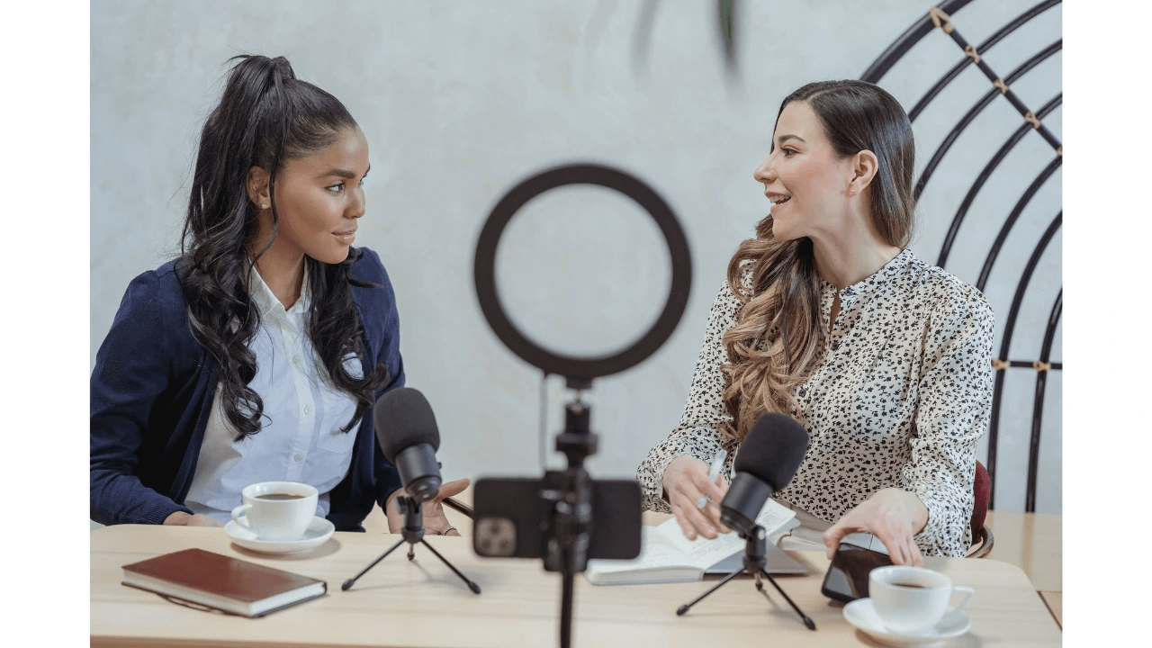 Two women working together, symbolizing guest blogging