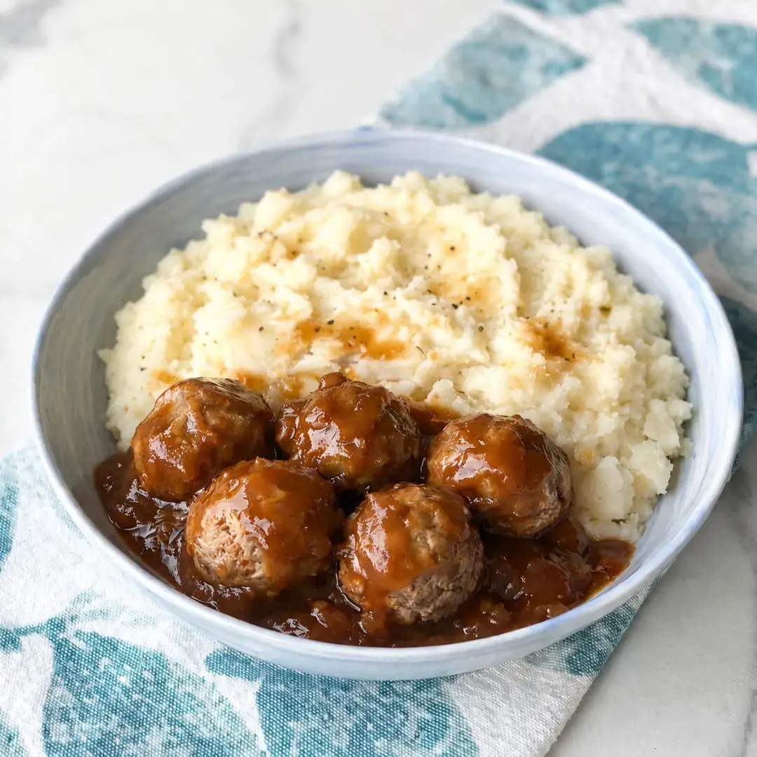 Meatballs & Gravy