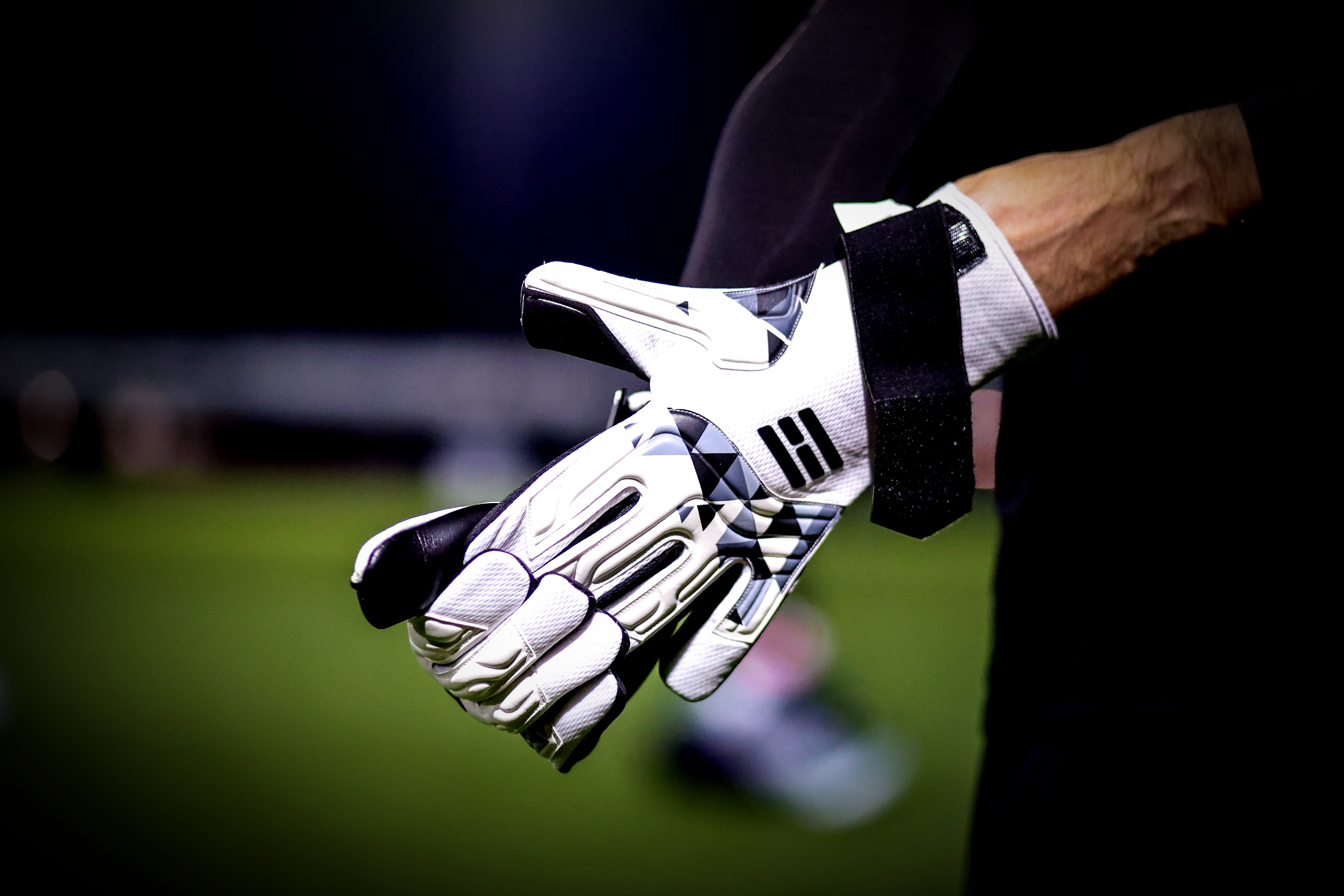 BENETT Level X Core NC Torwarthandschuh im Detail