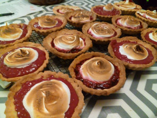 Raspberry Merengue Tartlets