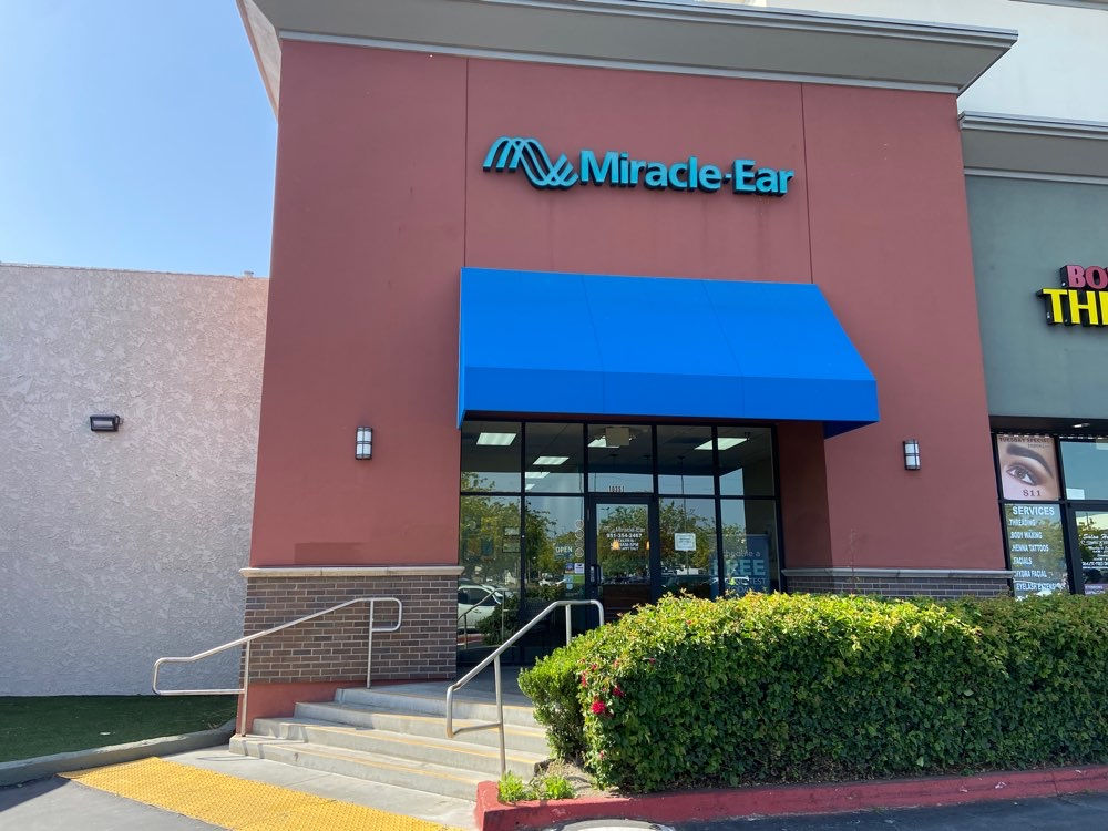 Miracle-Ear Hearing Aid Center - Magnolia Ave