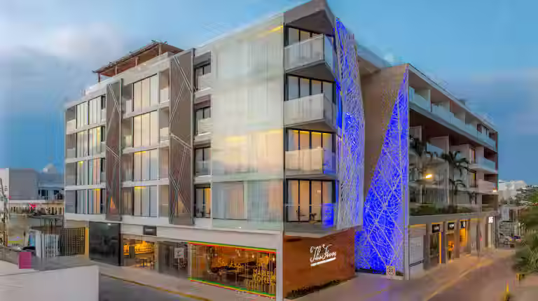 The Fives Downtown Hotel – Curio Collection by Hilton