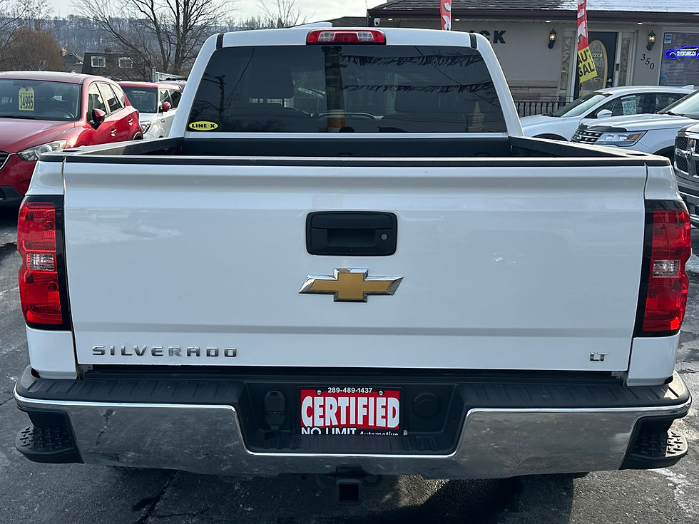 Thumbnail: 2017 Chevrolet Silverado 1500 LT 5.3L V8 4X4 Crew Cab