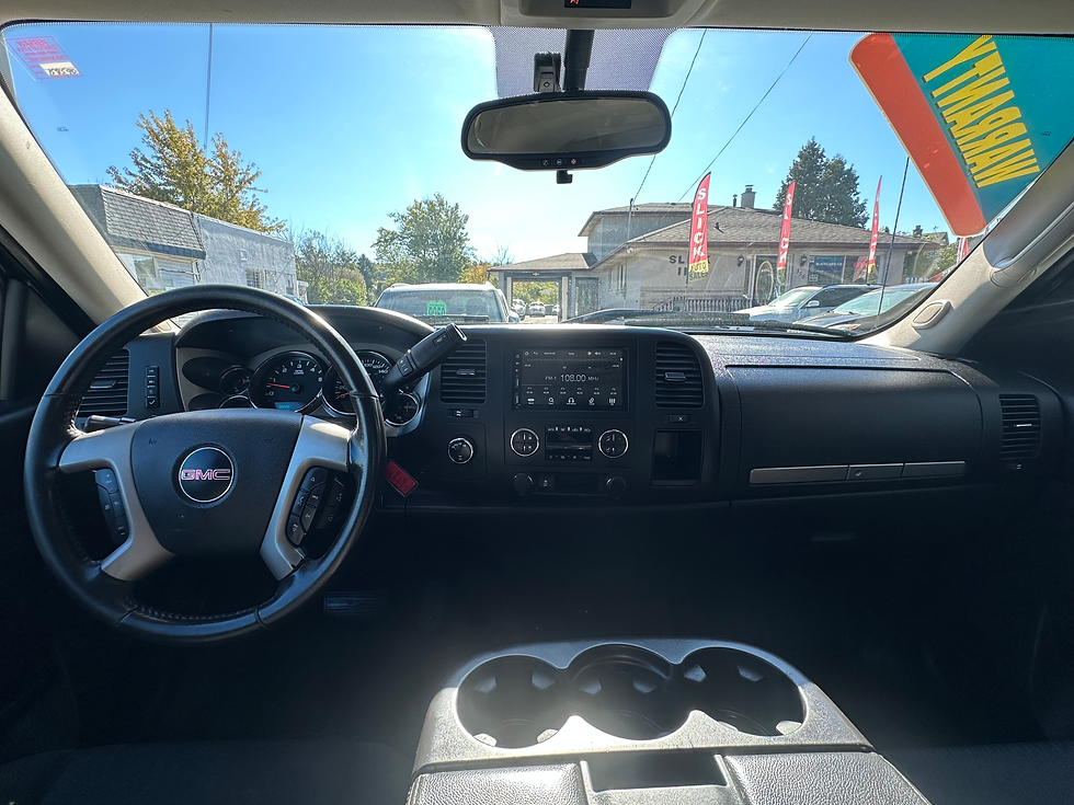 Thumbnail: 2012 GMC SIERRA 1500 SLE Z71 5.3L V8 4X4 EXTENDED CAB 6.6 FT. BOX