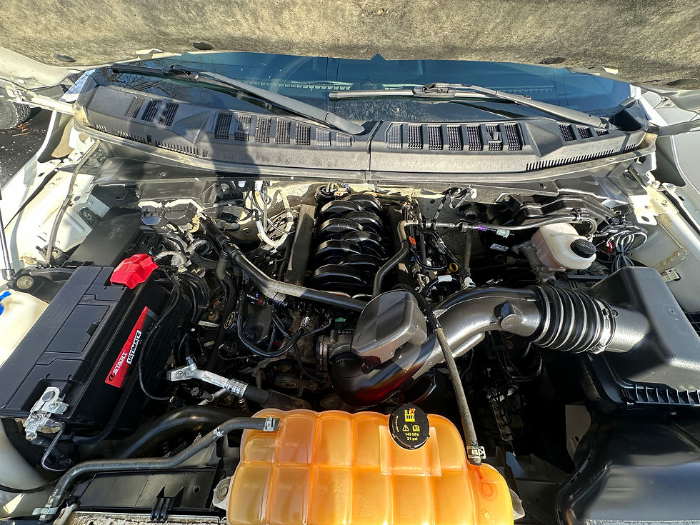 Thumbnail: 2016 Ford F-150 XLT Super Cab 5.0L V8 4X4 8 ft. Box
