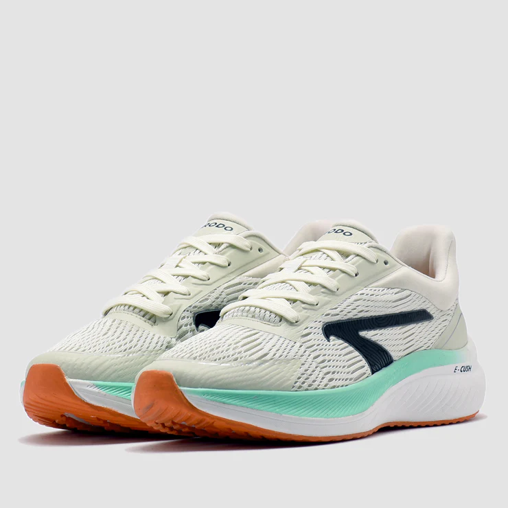 sepatu merk brodo menggunakan bahan phylon