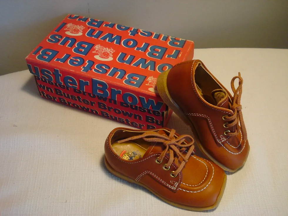 sepatu kulit buster brown warna coklat dengan kotaknya