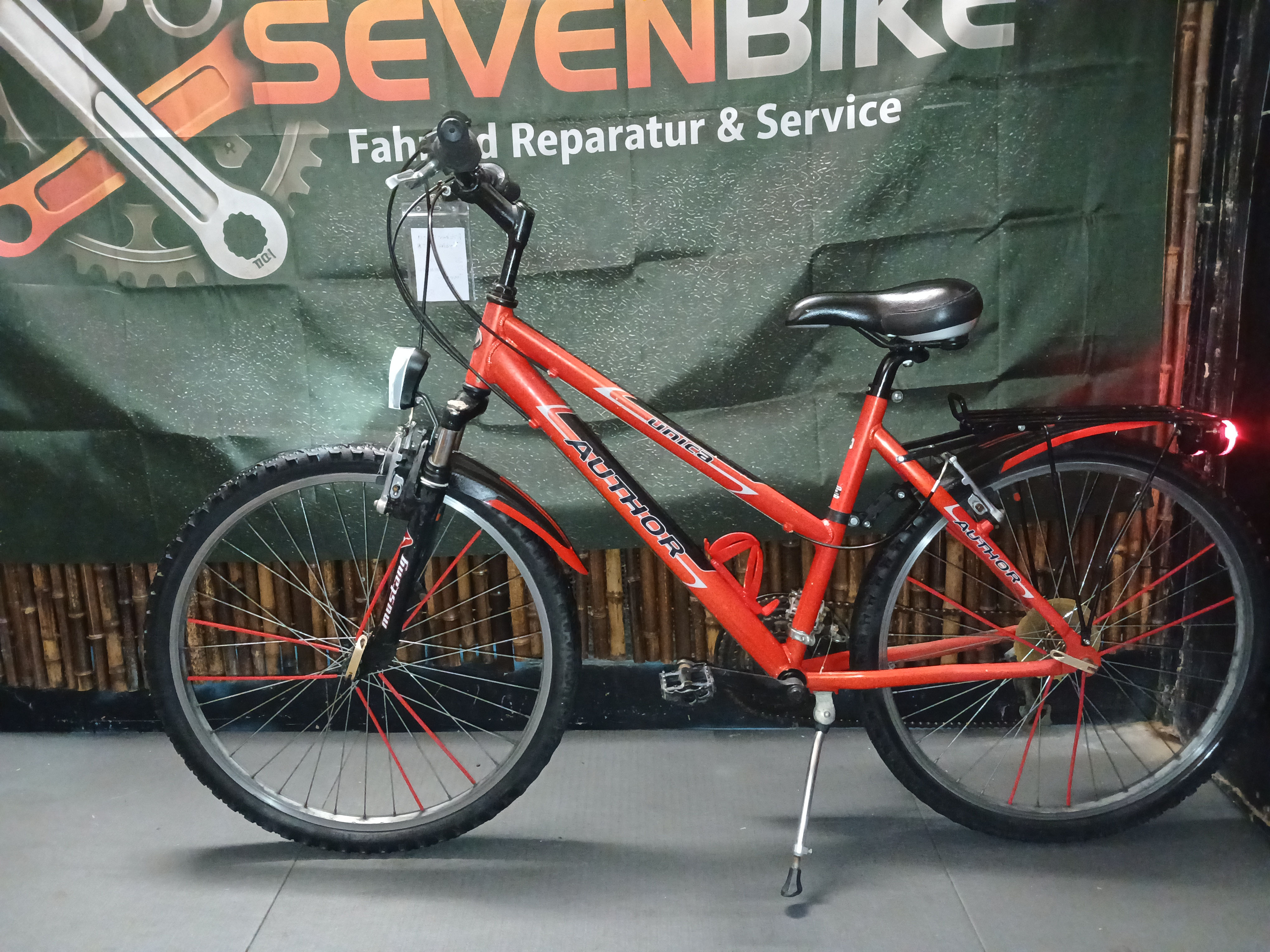 "AUTHOR UNICO ALU"Mountainbike.26 zoll.21 Gänge.47 cm RH.mit 1 Jahr Garantie.