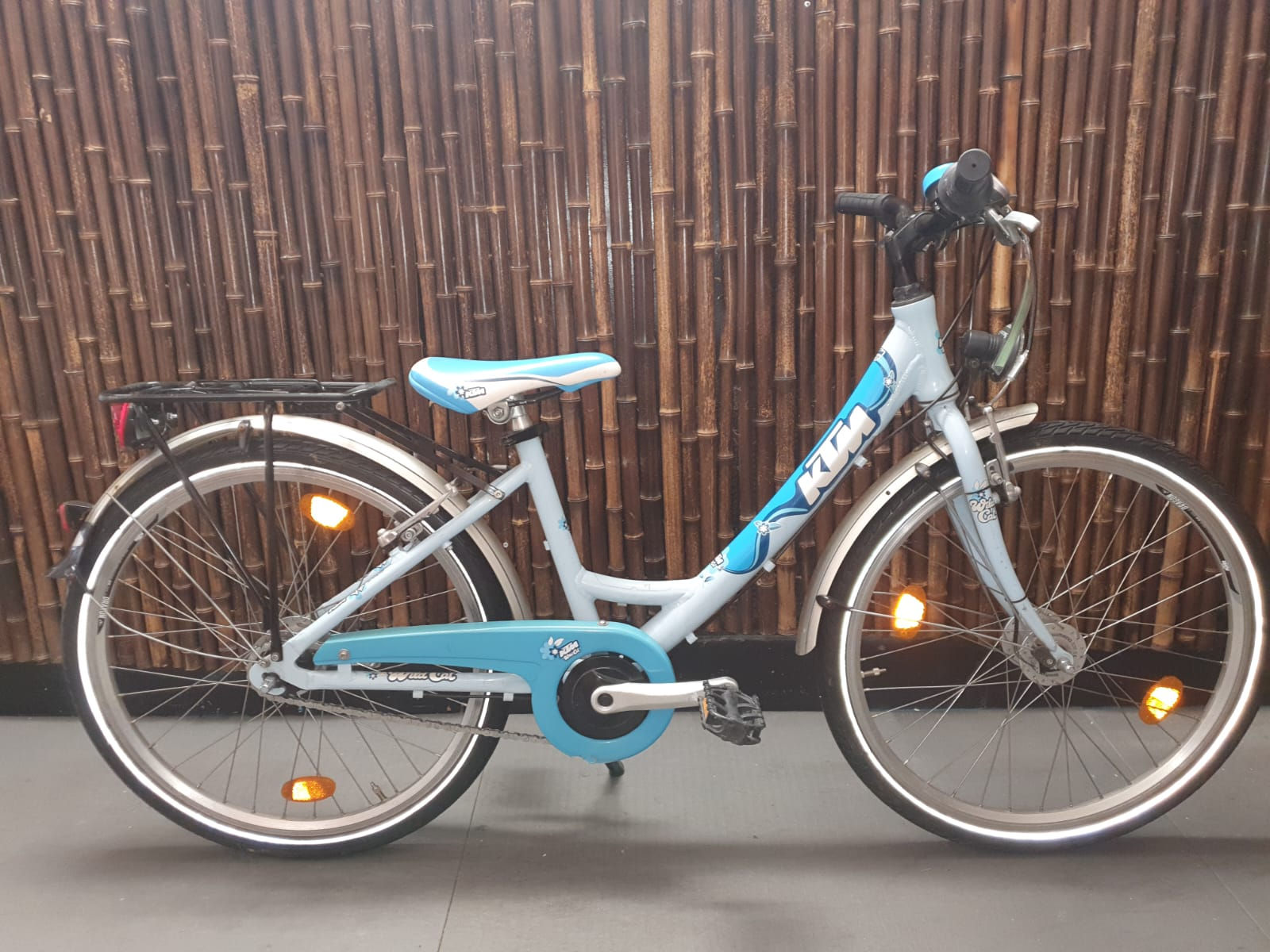 "KTM WILD CAT" Citybike 24 zoll.3 Gänge.36 cm RH.mit 1 Jahr Garantie