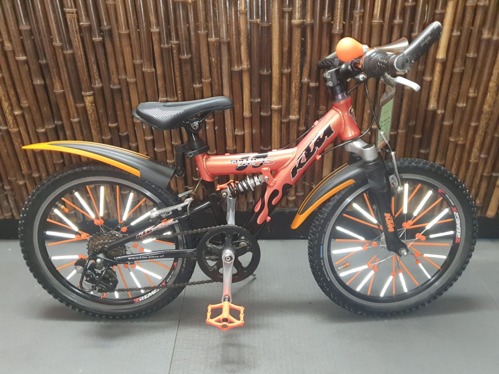 "KTM SPEED FS" Kinder Mountainbike.20 zoll.6 Gänge.31 cm RH.mit 1 Jahr Garantie.
