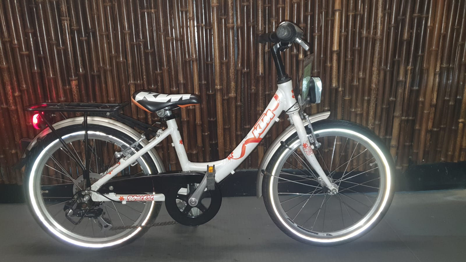 "KTM WILD CAT" Kinderfahrrad 20 Zoll.6 Gänge.31 cm RH.mit 1 Jahr Garantie.