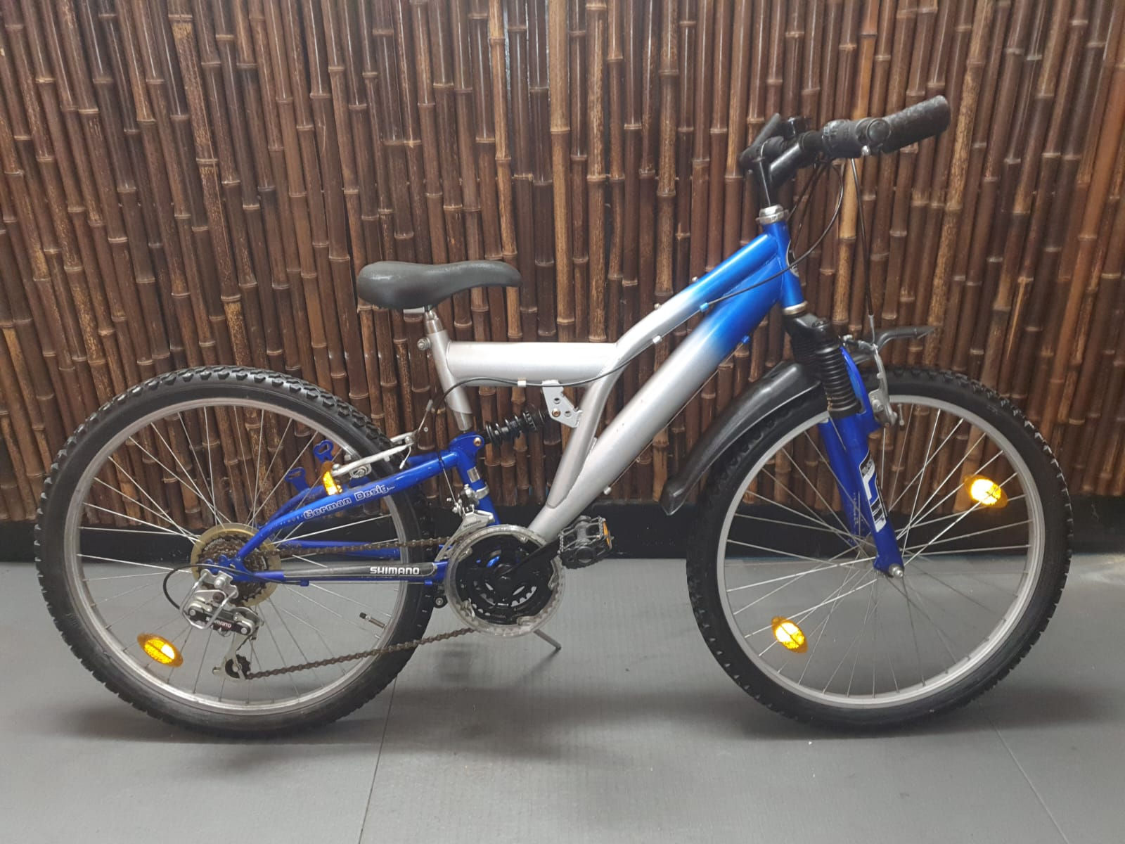 Mountainbike 24 Zoll.18 Gänge.38 cm RH.mit 1 Jahr Garantie.