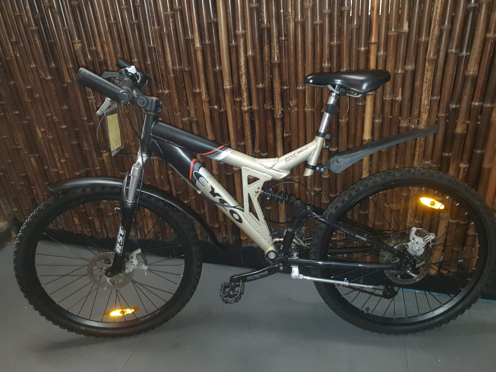 "CYCO" Mountainbike,26 Zoll,27 Gänge,48 cm RH,mit 12 Monatige Garantie