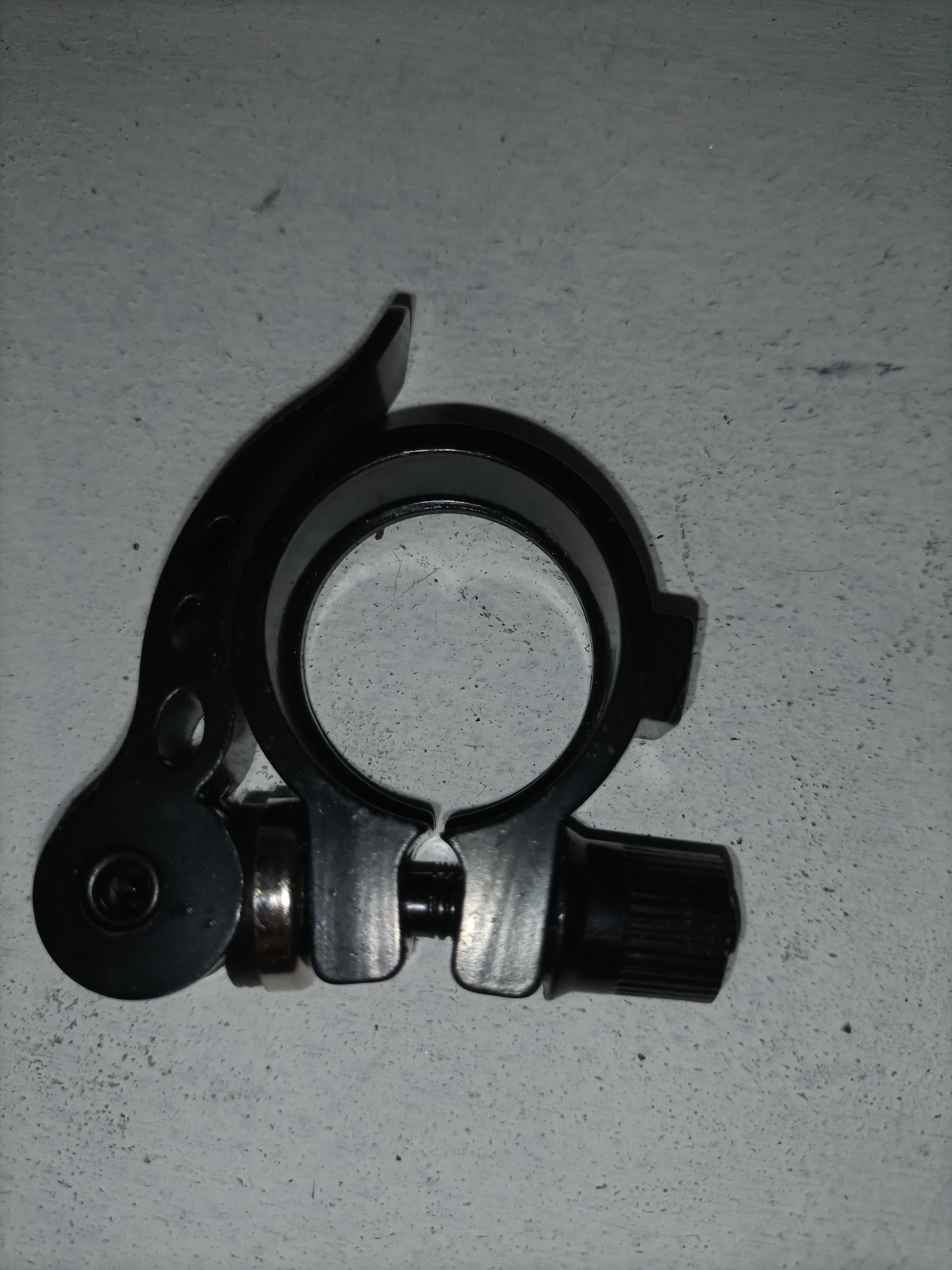 Sattelklemme mit Schnellspanner