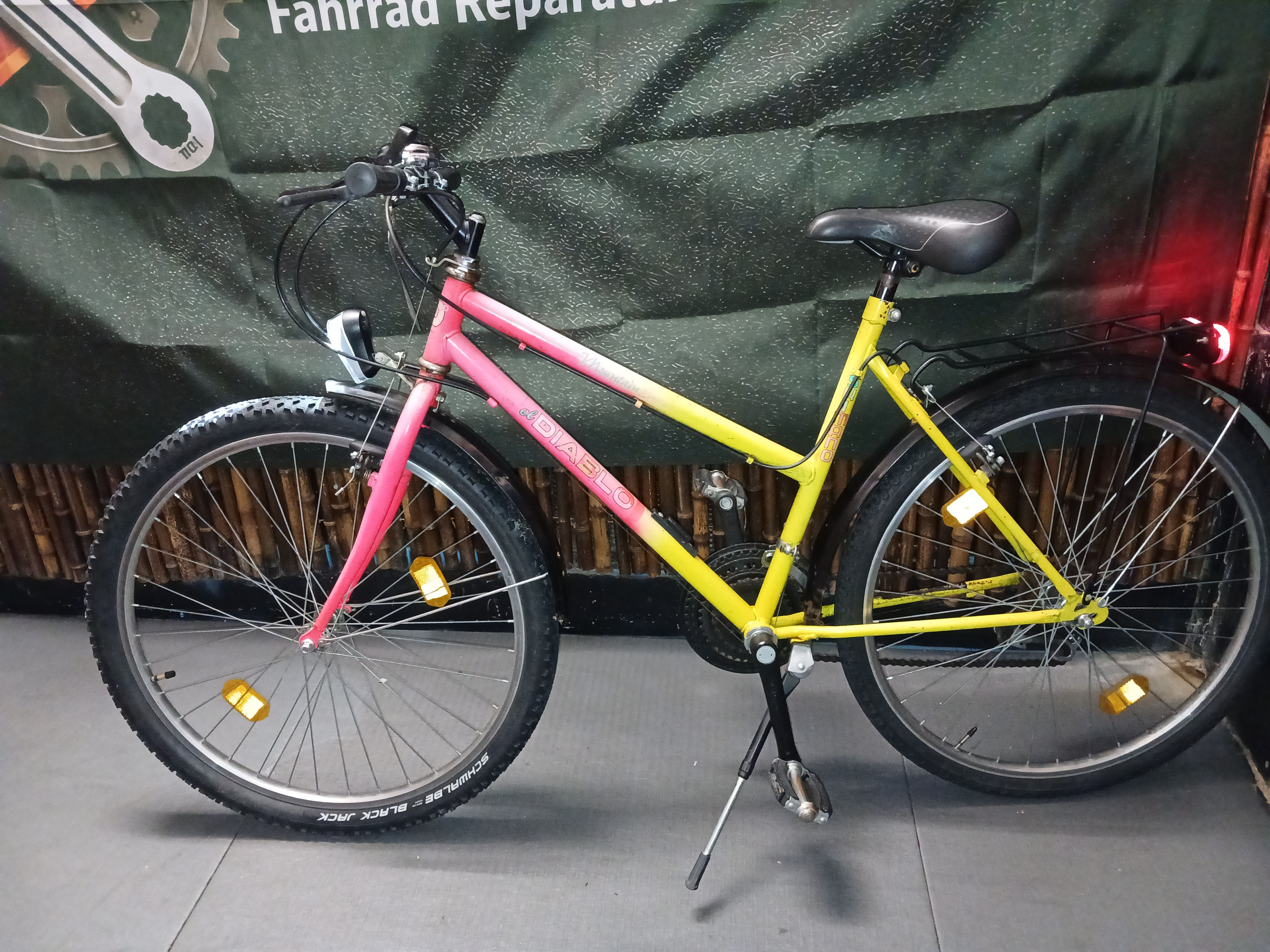"DIABLO"Citybike/MTB.26 zoll.15 Gänge.49 cm RH.