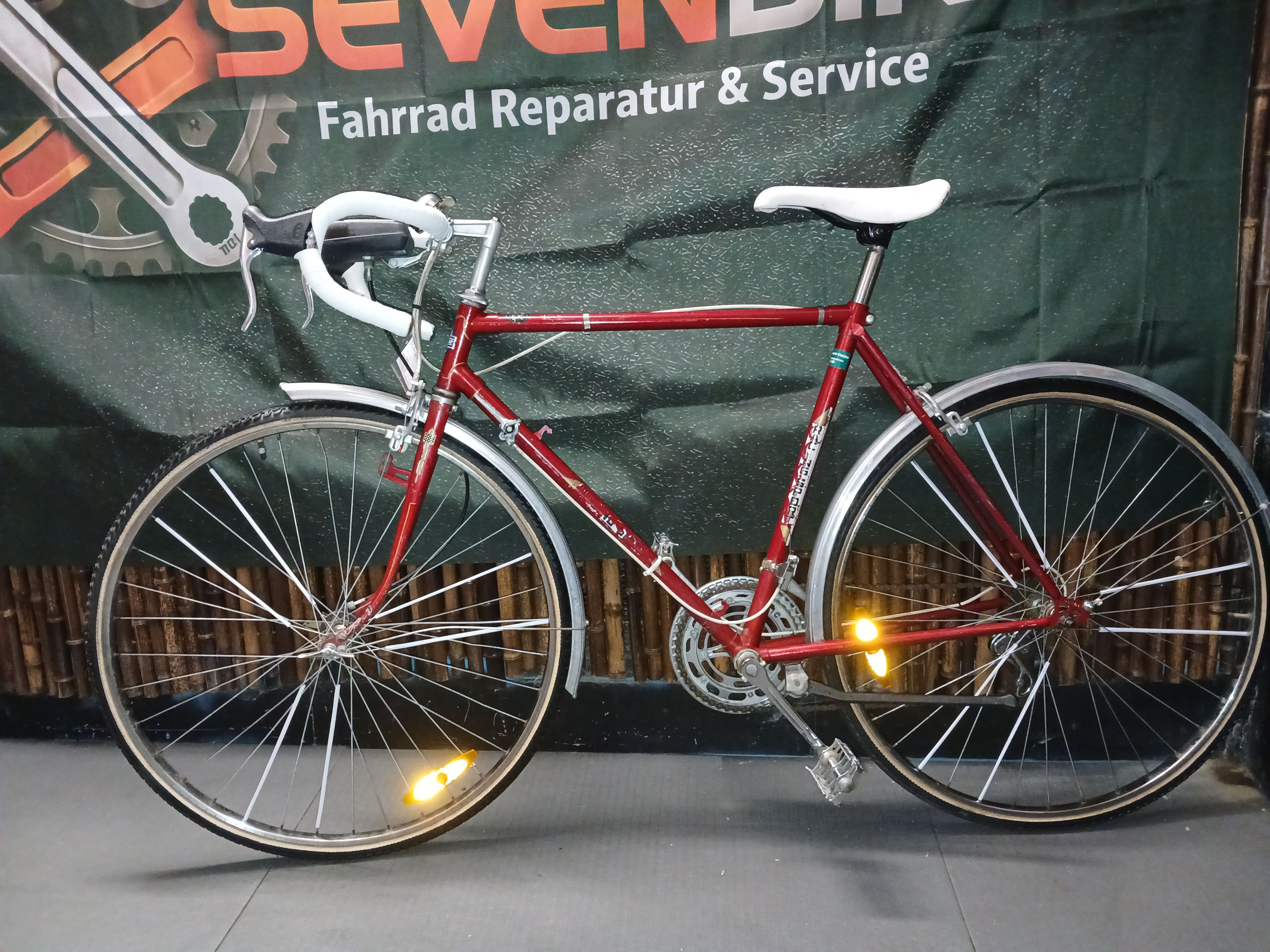 "TEMPO"Rennrad.28 zoll.10 Gänge.55 cm RH.mit 1 Jahr Garantie