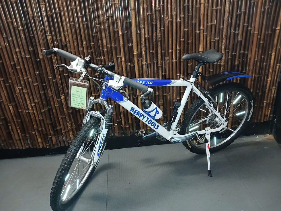 Miniaturbild: "HEAVY TOOLS ALU"Mountainbike.26 zoll.27 Gänge.51 cm RH.mit 1 Jahr Garantie.
