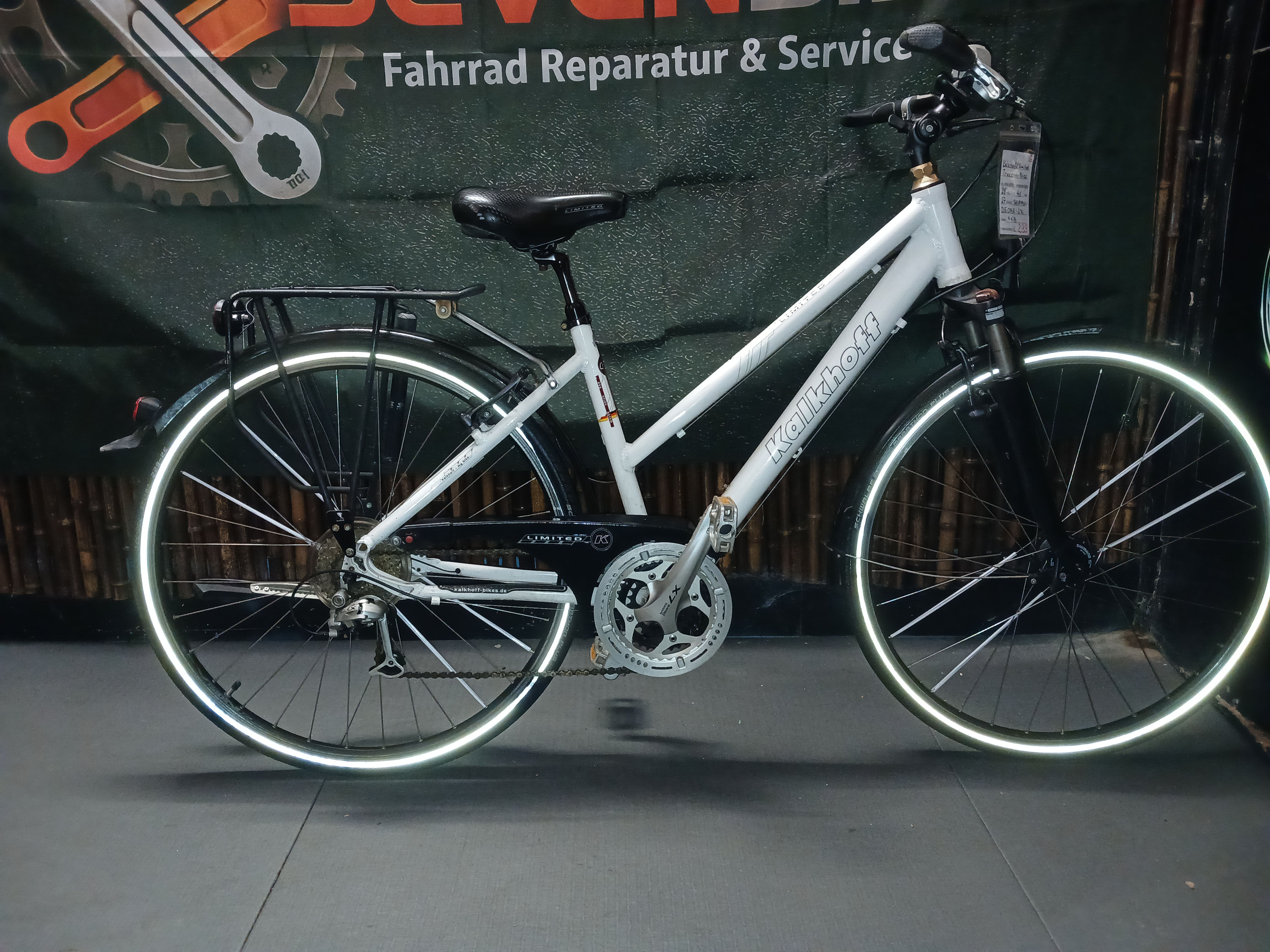 "KALKHOFF ALU"Trekkingbike.28 zoll.27 Gänge.46 cm RH.mit 1 Jahr Garantie.