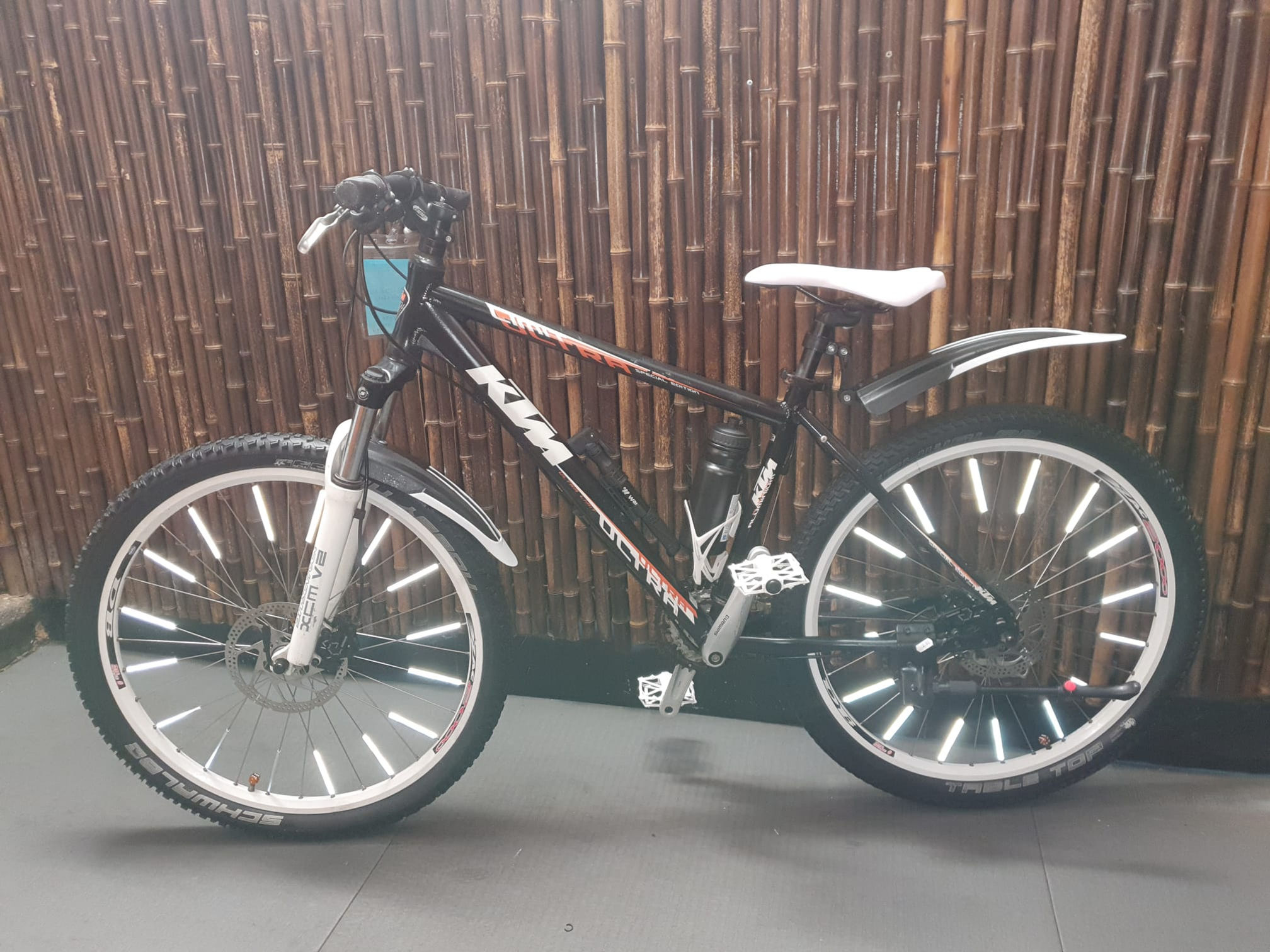"KTM ULTRA" Alu-MTB.26 zoll.27 Gänge(Shimano Deore XT)43 cm RH.1 Jahr Garantie.