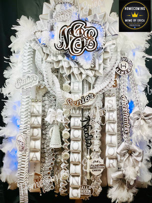 Custom shape senior Supreme homecoming mum by homecoming by Erica