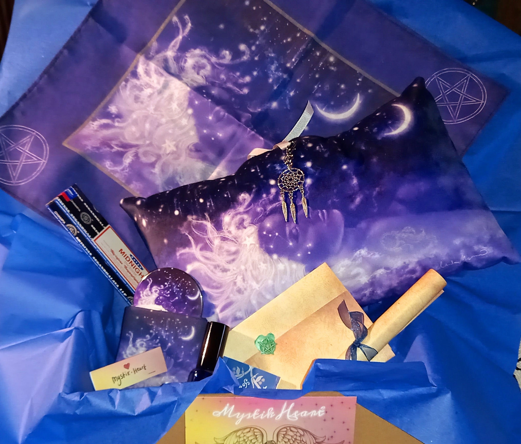 Mystik Heart Collectors box