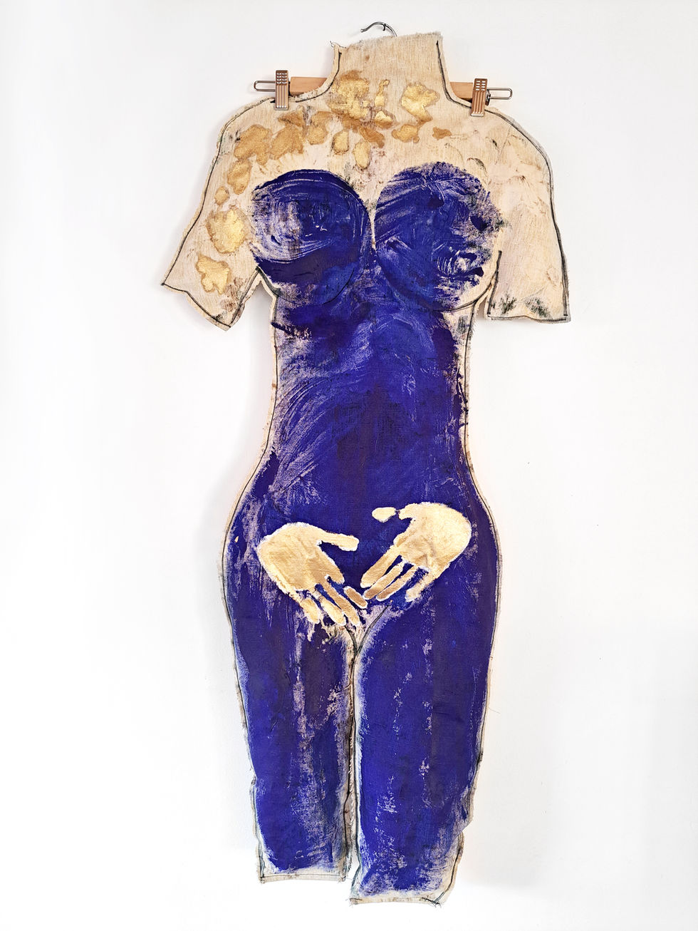 FIGURE 1 TEXTILE SCULPTURE 120X45 2
