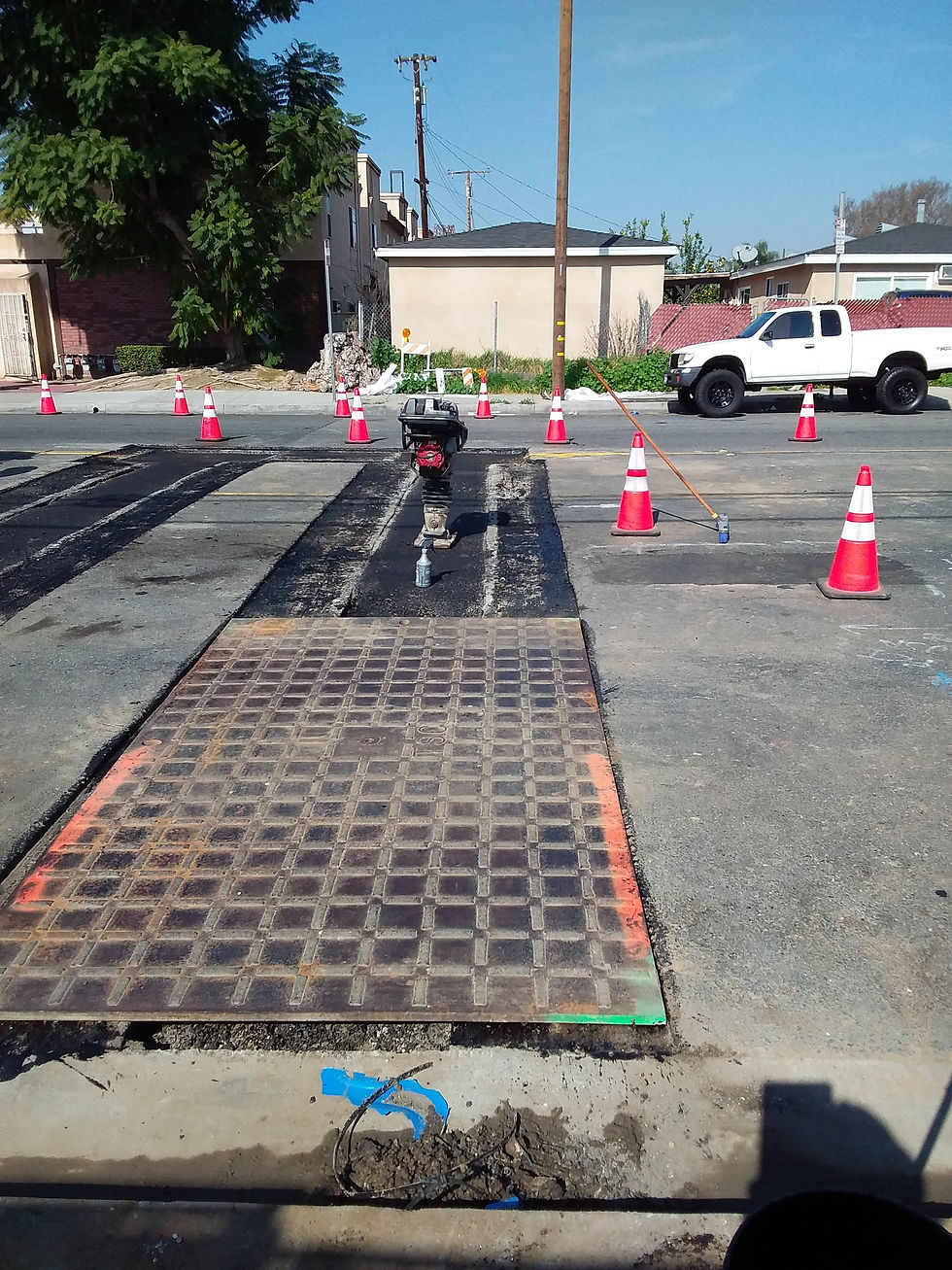 Compacting base for AC pavement
