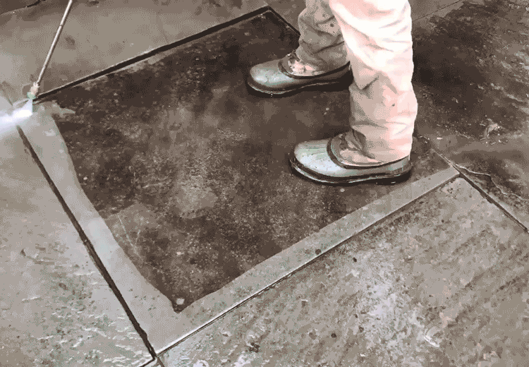 high-pressue-clean-concrete.gif