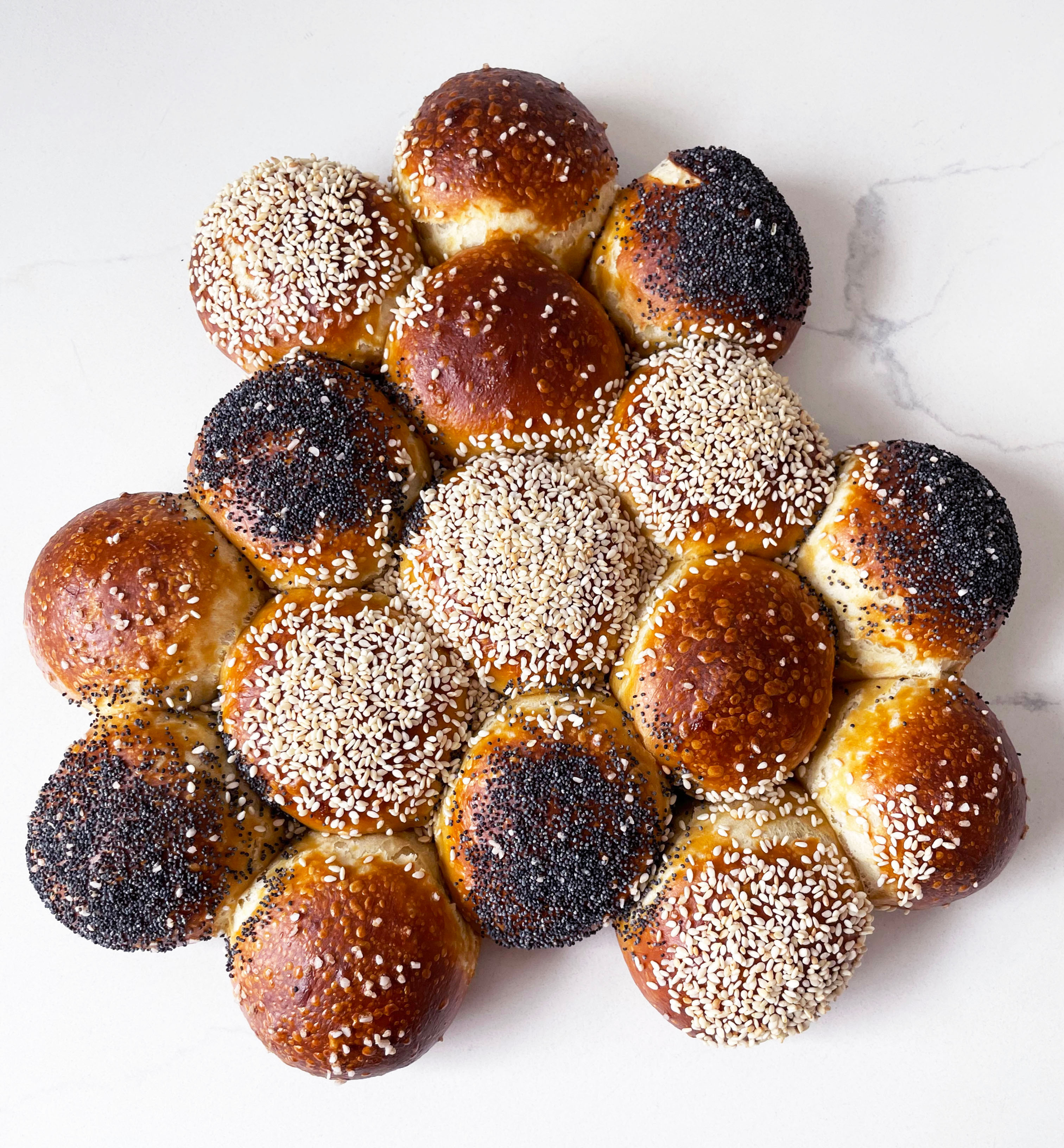 party pretzel bread