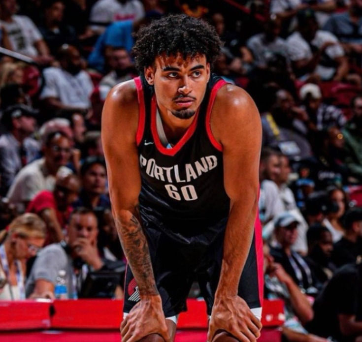 Justin Minaya