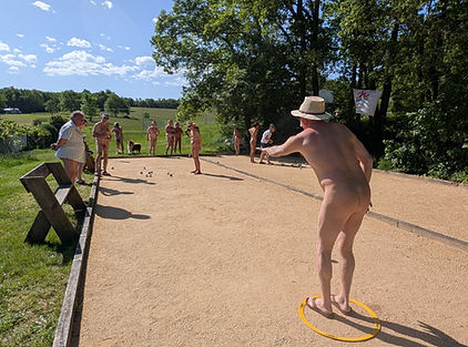 pétanque naturiste
