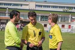 EUROFOOT-200518-BL27
