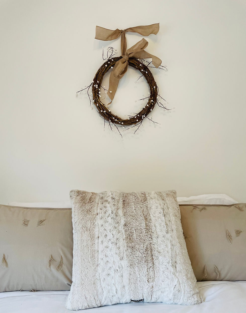 Thumbnail: Natural Twig and Faux Berry Wreath