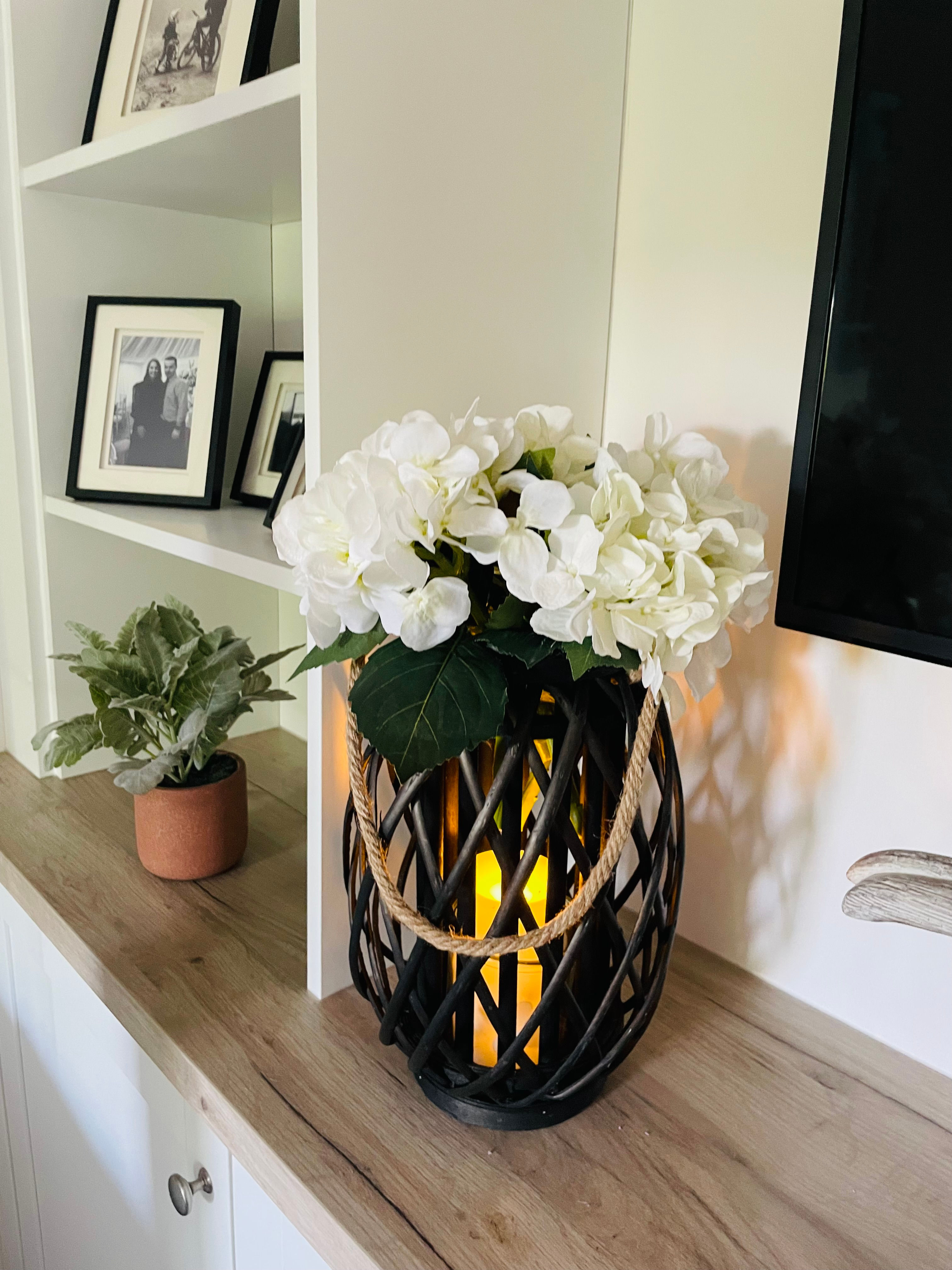 Faux Candlelit & Flora Lantern in Black