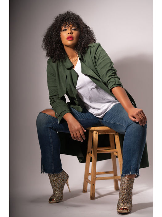 Blythe Howard Actor Headshot
