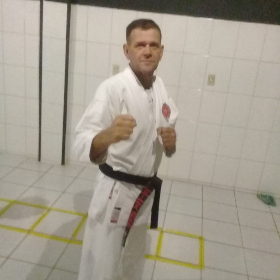 Sensei Carloss 5º DAN