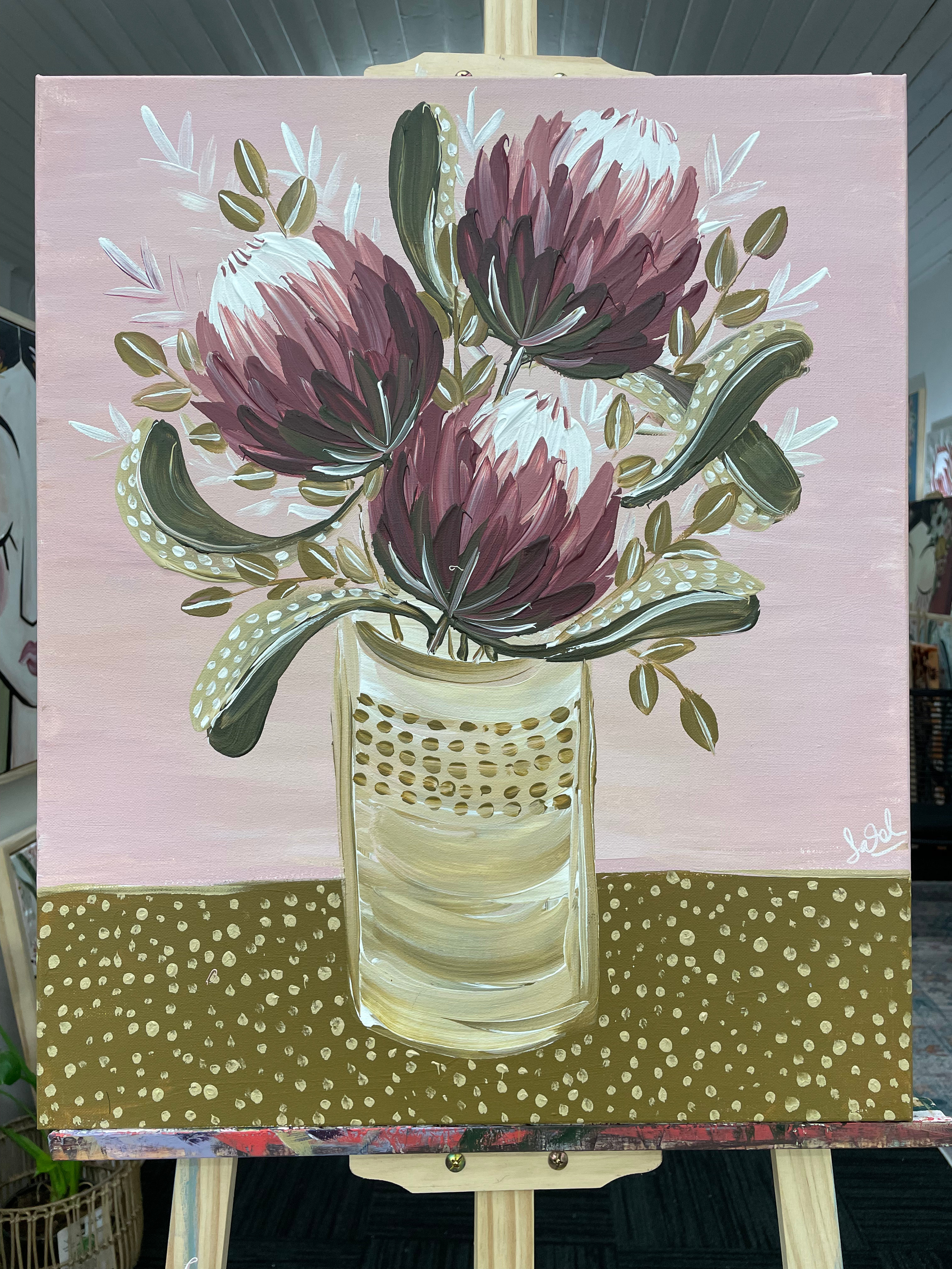 Small Proteas in aVase - Pink