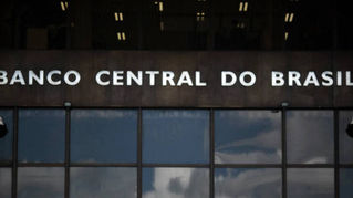 Economistas alertam para risco de alta excessiva do juro