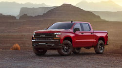 silverado-front-bumper-lightbar-design-render-img001