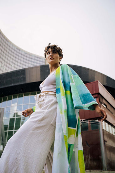 Kimono Neon Screenprint Foto by © BenjaminTHOMES on a Model