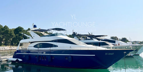 Azimut 74 Solar luxury yacht exterior profile