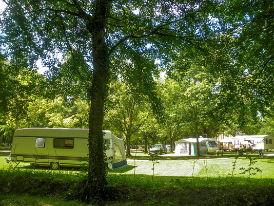 Fonds de Camping - CHER 18