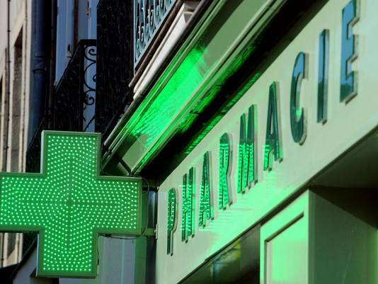 OFFICINE DE PHARMACIE - PARIS 11